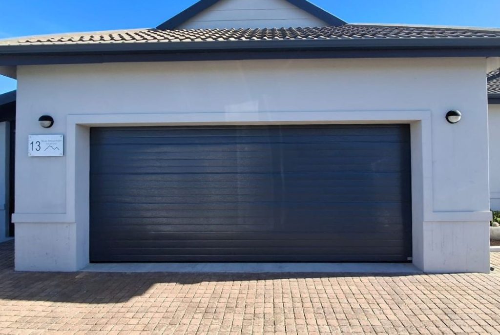 Steel garage doors 1 1